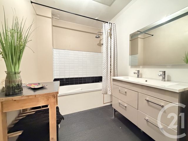 maison à vendre - 4 pièces - 143.0 m2 - BEGLES - 33 - AQUITAINE - Century 21 A.M.L.