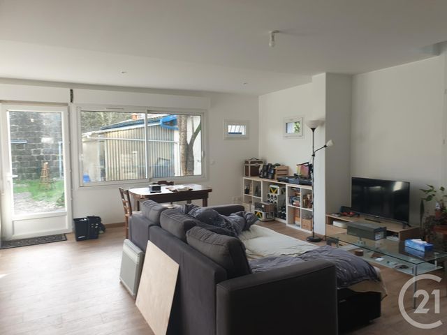 maison à vendre - 3 pièces - 83.62 m2 - BEGLES - 33 - AQUITAINE - Century 21 A.M.L. maison à vendre - 3 pièces - 83.62 m2 - BEGLES - 33 - AQUITAINE - Century 21 A.M.L.