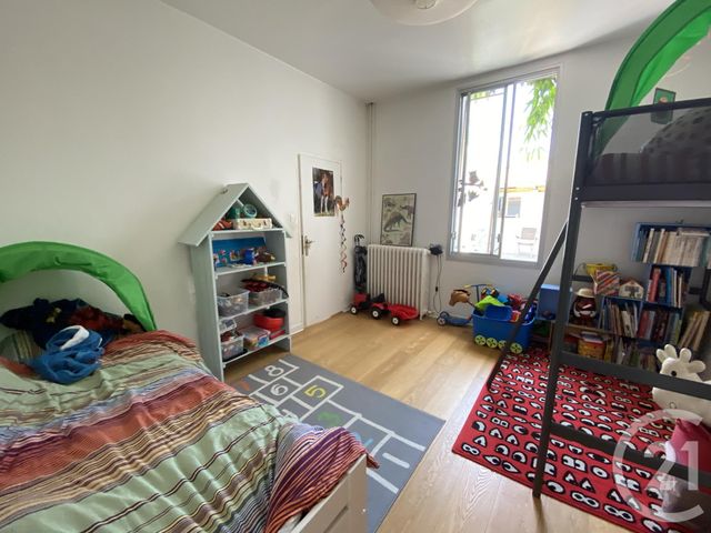 maison à vendre - 5 pièces - 105.8 m2 - BEGLES - 33 - AQUITAINE - Century 21 A.M.L. maison à vendre - 5 pièces - 105.8 m2 - BEGLES - 33 - AQUITAINE - Century 21 A.M.L.