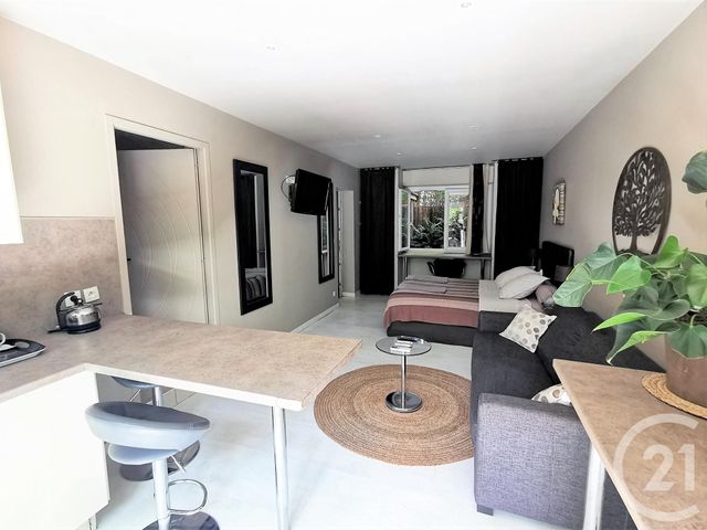 Afficher la photo en grand maison à vendre - 8 pièces - 305.0 m2 - BEGLES - 33 - AQUITAINE - Century 21 A.M.L.