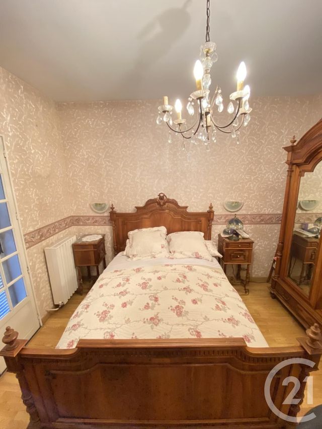 Afficher la photo en grand maison à vendre - 8 pièces - 182.37 m2 - BEGLES - 33 - AQUITAINE - Century 21 A.M.L.