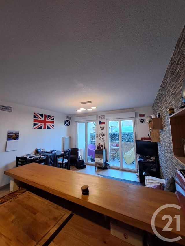 Appartement F3 à louer - 3 pièces - 55.11 m2 - BEGLES - 33 - AQUITAINE - Century 21 A.M.L.