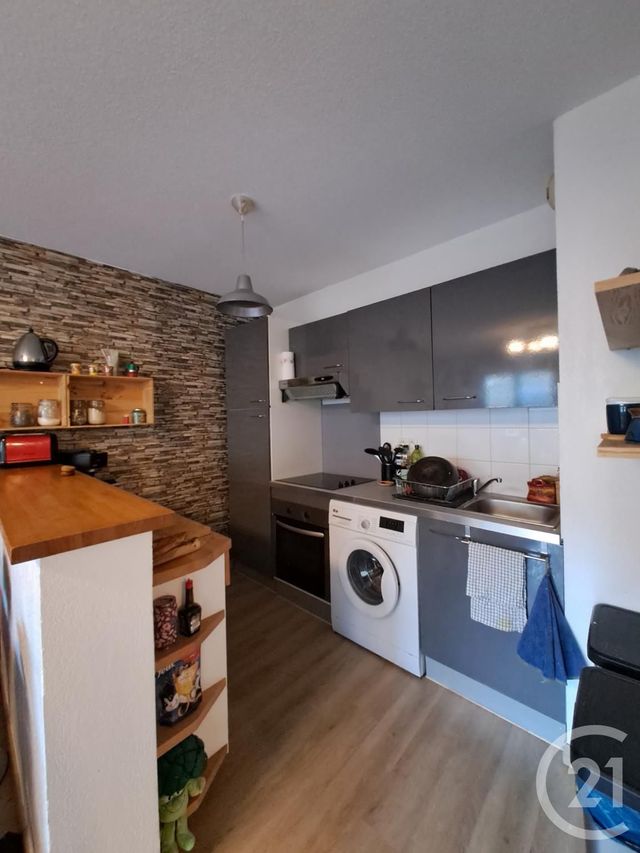 Appartement F3 à louer - 3 pièces - 55.11 m2 - BEGLES - 33 - AQUITAINE - Century 21 A.M.L.