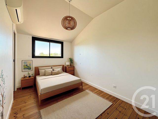 maison à vendre - 5 pièces - 140.0 m2 - VILLENAVE D ORNON - 33 - AQUITAINE - Century 21 A.M.L.