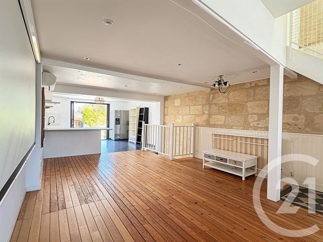maison à vendre - 5 pièces - 140.0 m2 - VILLENAVE D ORNON - 33 - AQUITAINE - Century 21 A.M.L.
