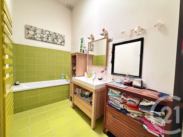 maison à vendre - 4 pièces - 122.0 m2 - BEGLES - 33 - AQUITAINE - Century 21 A.M.L.