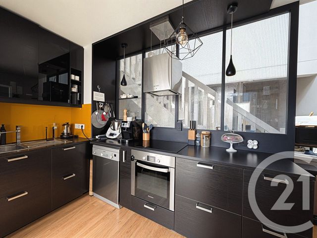 Appartement F4 à vendre - 4 pièces - 112.0 m2 - BEGLES - 33 - AQUITAINE - Century 21 A.M.L.