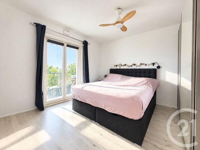 Appartement F4 à vendre - 4 pièces - 112.0 m2 - BEGLES - 33 - AQUITAINE - Century 21 A.M.L.