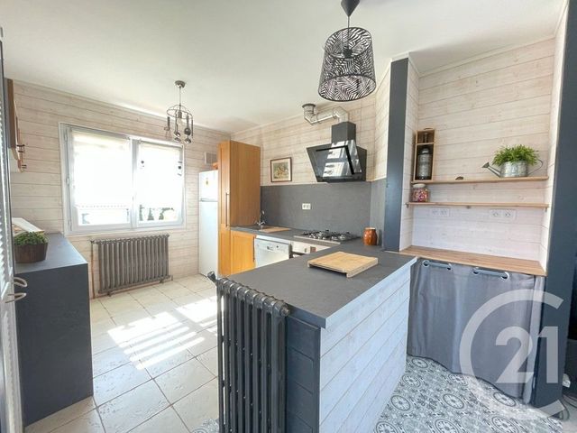 maison à vendre - 5 pièces - 107.5 m2 - ST MEDARD D EYRANS - 33 - AQUITAINE - Century 21 A.M.L.