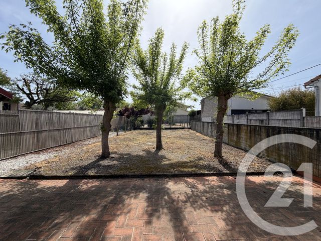 maison à vendre - 5 pièces - 130.0 m2 - BEGLES - 33 - AQUITAINE - Century 21 A.M.L.