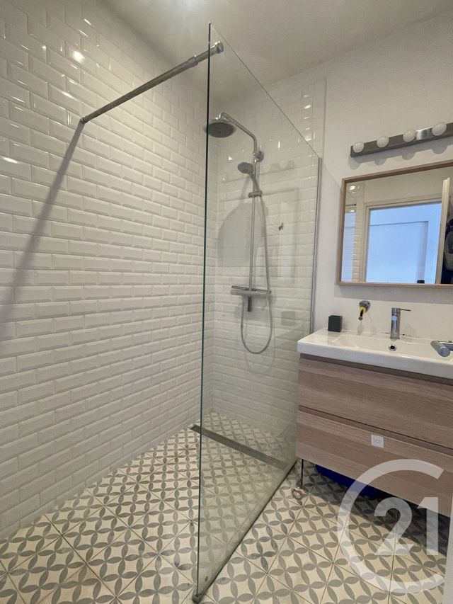 maison à vendre - 5 pièces - 138.0 m2 - BEGLES - 33 - AQUITAINE - Century 21 A.M.L.