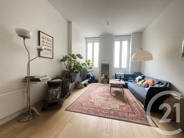 Appartement Duplex à vendre - 3 pièces - 57.66 m2 - BORDEAUX - 33 - AQUITAINE - Century 21 A.M.L.