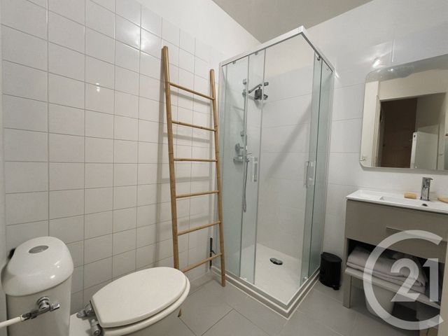 Appartement Duplex à vendre - 3 pièces - 57.66 m2 - BORDEAUX - 33 - AQUITAINE - Century 21 A.M.L.