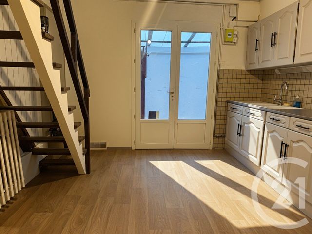 maison à louer - 2 pièces - 45.0 m2 - BEGLES - 33 - AQUITAINE - Century 21 A.M.L.