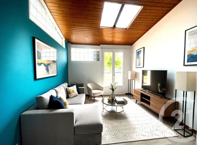 Appartement T4 à vendre - 4 pièces - 72.8 m2 - BEGLES - 33 - AQUITAINE - Century 21 A.M.L.