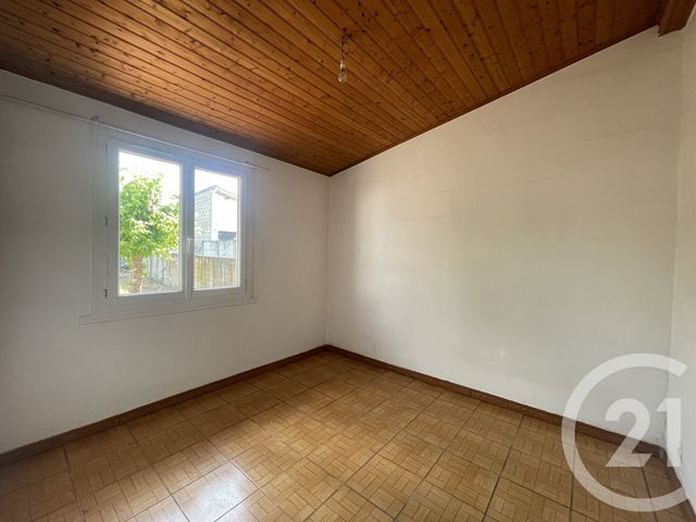 Appartement T4 à vendre - 4 pièces - 72.8 m2 - BEGLES - 33 - AQUITAINE - Century 21 A.M.L.