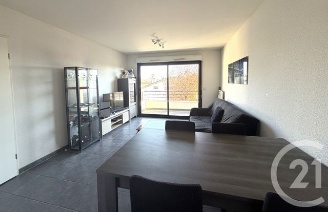 Appartement F2 à vendre - 2 pièces - 41.0 m2 - BEGLES - 33 - AQUITAINE - Century 21 A.M.L.
