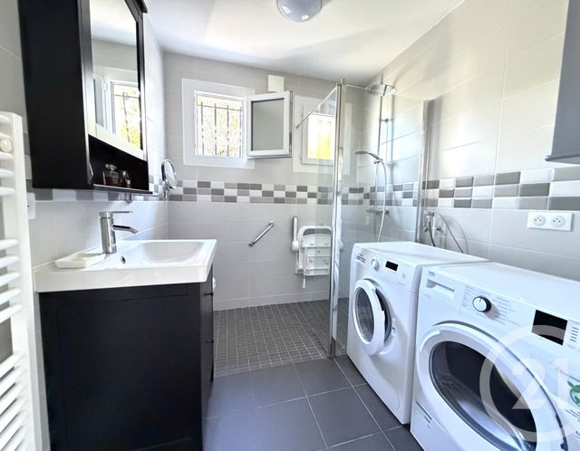 maison à vendre - 6 pièces - 131.0 m2 - BEGLES - 33 - AQUITAINE - Century 21 A.M.L.