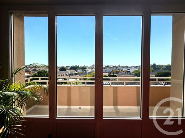 Appartement T3 à vendre - 3 pièces - 72.0 m2 - BEGLES - 33 - AQUITAINE - Century 21 A.M.L.