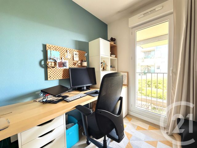 Appartement T3 à vendre - 3 pièces - 64.47 m2 - BEGLES - 33 - AQUITAINE - Century 21 A.M.L.