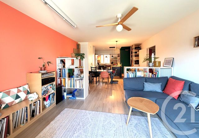 Appartement T3 à vendre - 3 pièces - 64.47 m2 - BEGLES - 33 - AQUITAINE - Century 21 A.M.L.