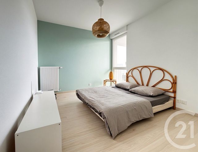 Appartement T2 à vendre - 2 pièces - 40.92 m2 - BEGLES - 33 - AQUITAINE - Century 21 A.M.L.