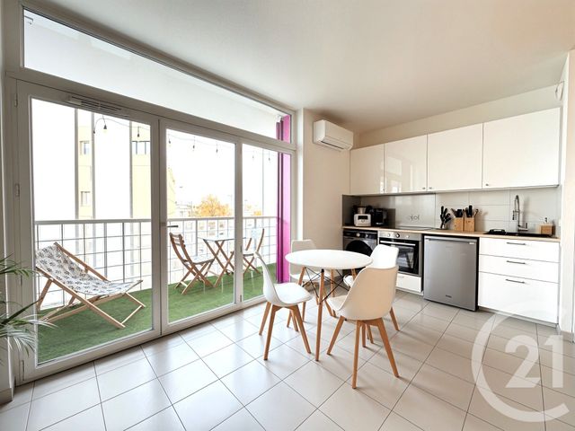 Appartement T2 à vendre - 2 pièces - 40.92 m2 - BEGLES - 33 - AQUITAINE - Century 21 A.M.L.
