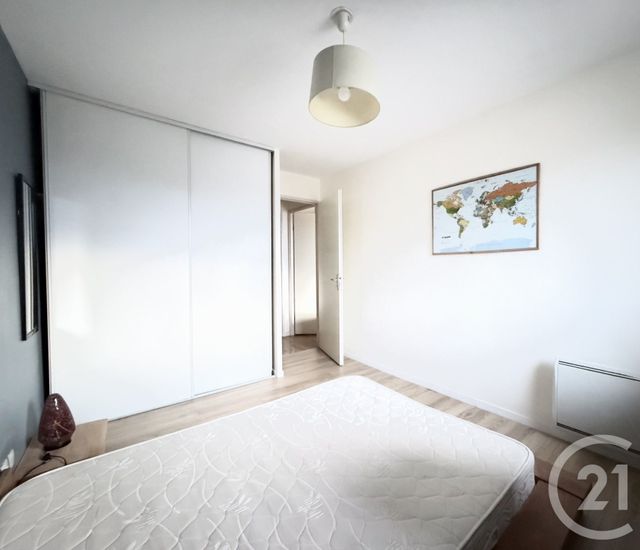Appartement T2 à louer - 2 pièces - 39.96 m2 - BEGLES - 33 - AQUITAINE - Century 21 A.M.L.