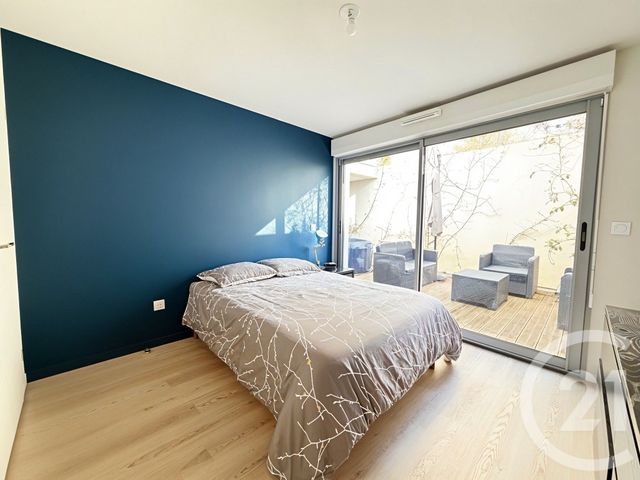 Appartement T3 à vendre - 3 pièces - 65.5 m2 - BEGLES - 33 - AQUITAINE - Century 21 A.M.L.
