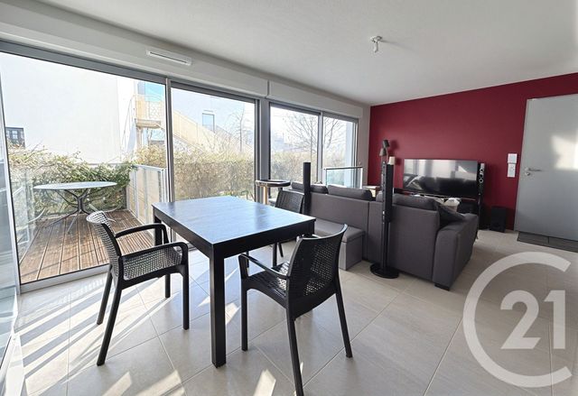 Appartement T3 à vendre - 3 pièces - 65.5 m2 - BEGLES - 33 - AQUITAINE - Century 21 A.M.L.