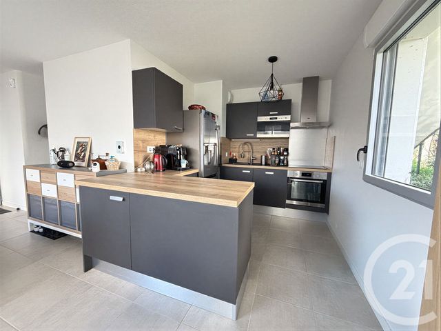 Appartement T3 à vendre - 3 pièces - 65.5 m2 - BEGLES - 33 - AQUITAINE - Century 21 A.M.L.