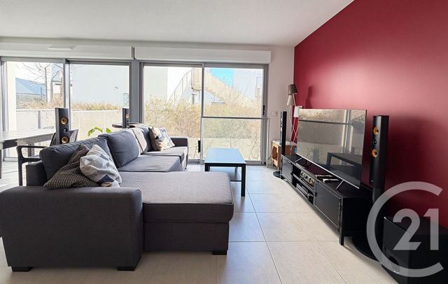 Appartement T3 à vendre - 3 pièces - 65.5 m2 - BEGLES - 33 - AQUITAINE - Century 21 A.M.L.