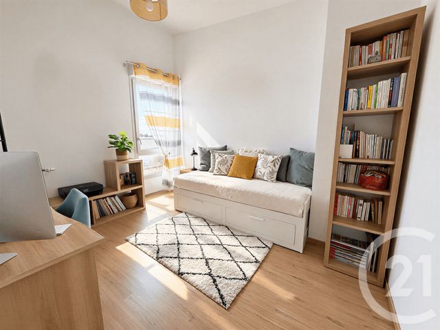 Appartement T4 à vendre - 4 pièces - 89.72 m2 - BEGLES - 33 - AQUITAINE - Century 21 A.M.L.