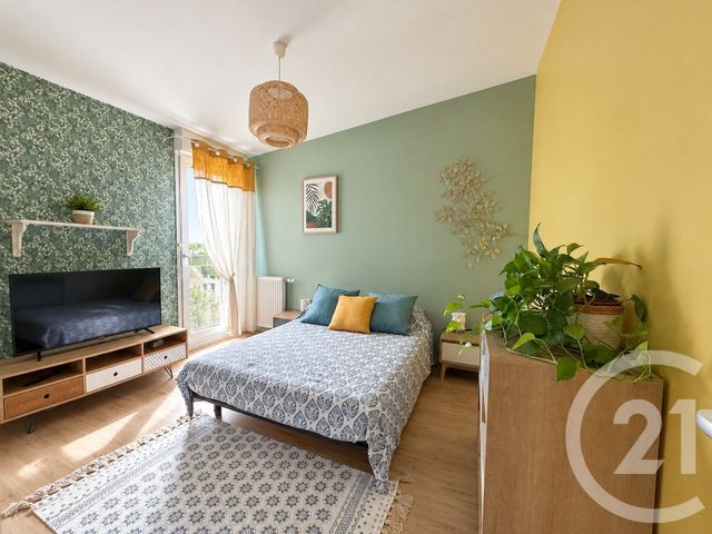 Appartement T4 à vendre - 4 pièces - 89.72 m2 - BEGLES - 33 - AQUITAINE - Century 21 A.M.L.