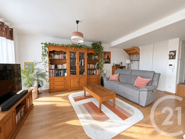 Appartement T4 à vendre - 4 pièces - 89.72 m2 - BEGLES - 33 - AQUITAINE - Century 21 A.M.L.