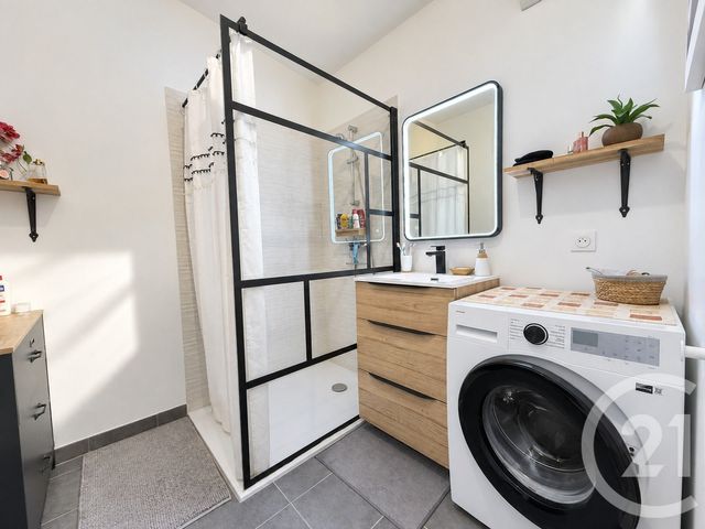 Appartement T4 à vendre - 4 pièces - 89.72 m2 - BEGLES - 33 - AQUITAINE - Century 21 A.M.L.
