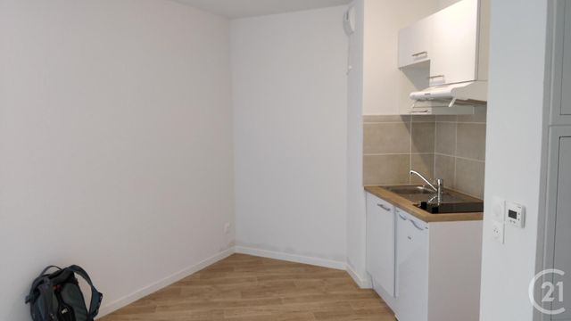 Appartement Studio à louer - 1 pièce - 29.81 m2 - VILLENAVE D ORNON - 33 - AQUITAINE - Century 21 A.M.L.