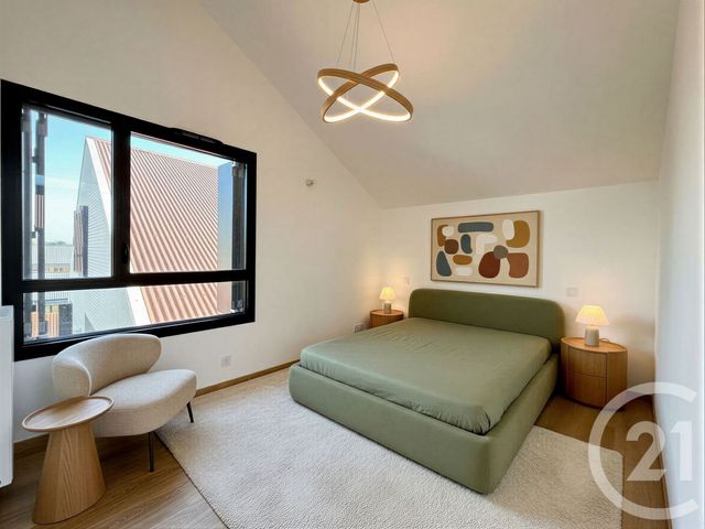 Appartement F4 à vendre - 4 pièces - 88.73 m2 - BEGLES - 33 - AQUITAINE - Century 21 A.M.L.