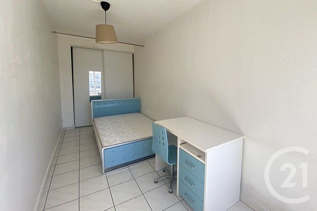 Appartement T4 à vendre - 4 pièces - 70.0 m2 - BEGLES - 33 - AQUITAINE - Century 21 A.M.L.