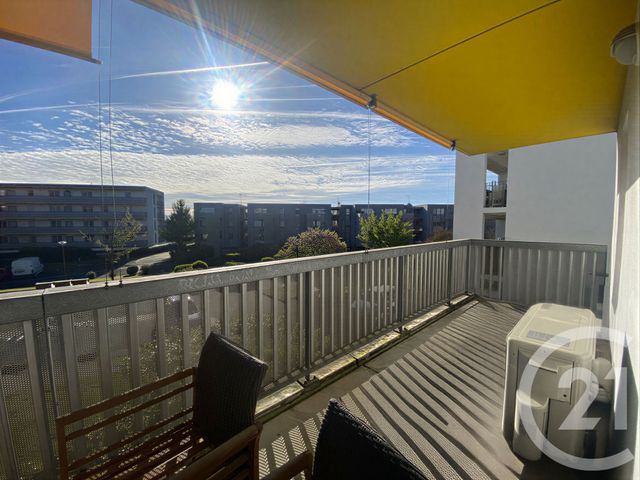 Appartement T2 à louer - 2 pièces - 42.0 m2 - BEGLES - 33 - AQUITAINE - Century 21 A.M.L.