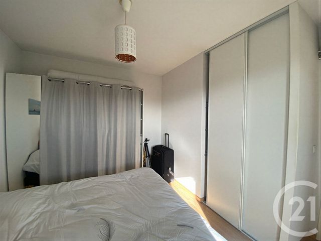 Appartement T2 à louer - 2 pièces - 42.0 m2 - BEGLES - 33 - AQUITAINE - Century 21 A.M.L.