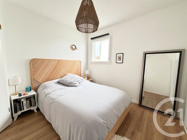 Appartement F3 à vendre - 3 pièces - 70.0 m2 - BEGLES - 33 - AQUITAINE - Century 21 A.M.L.