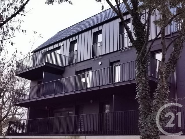 Appartement T3 à louer - 3 pièces - 65.25 m2 - BEGLES - 33 - AQUITAINE - Century 21 A.M.L.