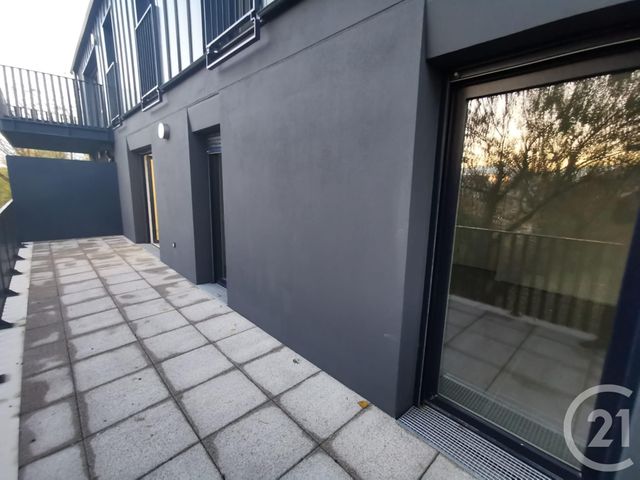 Appartement T3 à louer - 3 pièces - 65.25 m2 - BEGLES - 33 - AQUITAINE - Century 21 A.M.L.