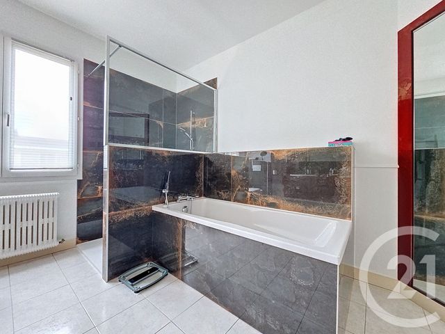 maison à vendre - 8 pièces - 287.0 m2 - ST MELAINE SUR AUBANCE - 49 - PAYS-DE-LOIRE - Century 21 A.M.L.