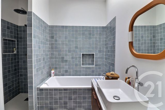 maison à vendre - 5 pièces - 149.0 m2 - BEGLES - 33 - AQUITAINE - Century 21 A.M.L.