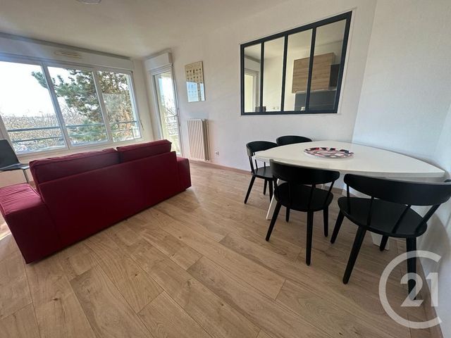 Appartement F3 à louer - 3 pièces - 12.0 m2 - BEGLES - 33 - AQUITAINE - Century 21 A.M.L.
