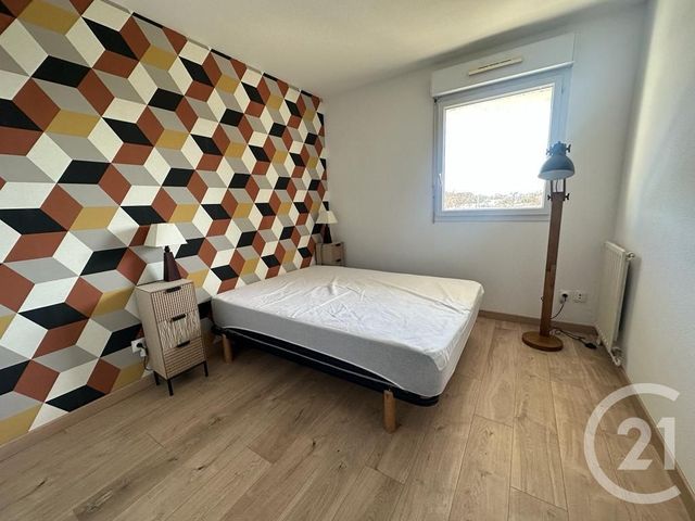 Appartement F3 à louer - 3 pièces - 12.0 m2 - BEGLES - 33 - AQUITAINE - Century 21 A.M.L.