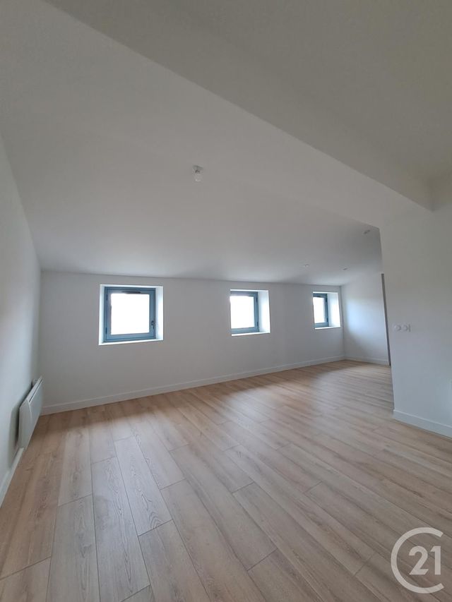 Appartement T3 à louer - 3 pièces - 66.5 m2 - BORDEAUX - 33 - AQUITAINE - Century 21 A.M.L.