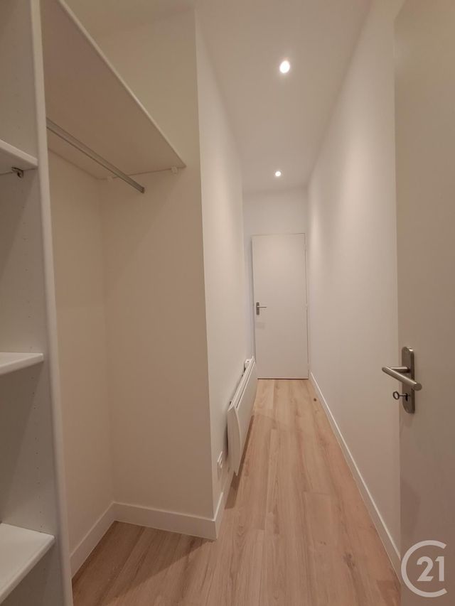 Appartement T3 à louer - 3 pièces - 66.5 m2 - BORDEAUX - 33 - AQUITAINE - Century 21 A.M.L.